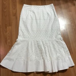 NWT Gianni Bini Pencil Skirt W/Ruffle Hem size L